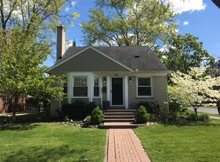 2100 Bradford Rd, Birmingham, MI 48009