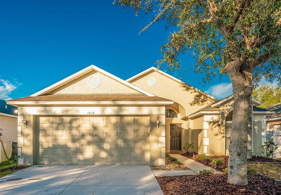 1010 Cristelle Jean Dr
