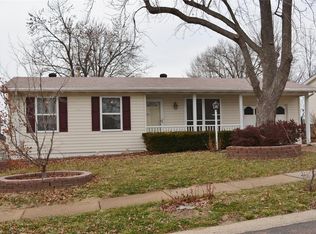 1766 San Miguel Ln, Fenton, MO 63026