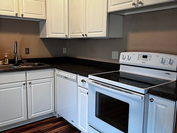 4th image of 1457 Skylark Dr