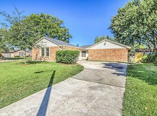 9723 Rocky Hollow Rd, La Porte, TX 77571