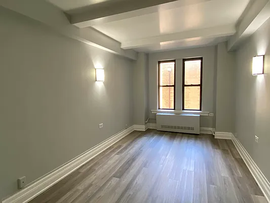 Rented by Tourma Realty LLC | media 9