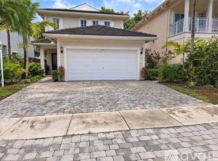 3113 SE 2nd Dr, Homestead, FL 33033