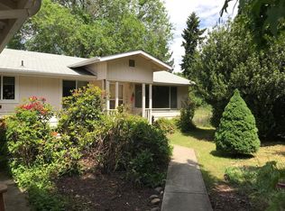 1340 Fruitdale Dr, Grants Pass, OR