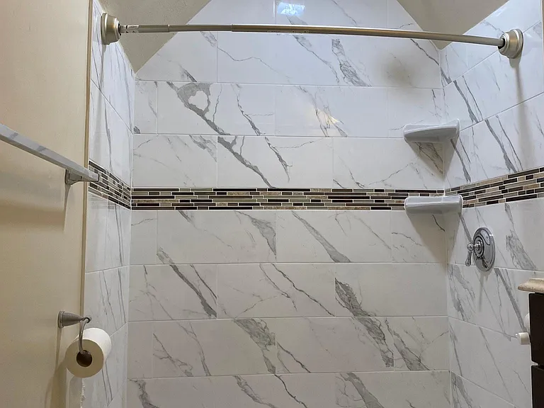 23 Auburn St #3 — Photo 2