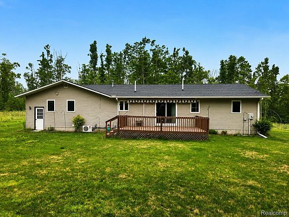 4th image of 11183 Wolf Rd