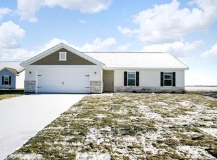 1107 Foede Cir, Montrose, MN 55363