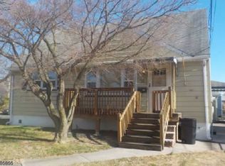 61 High St, Clifton, NJ 07014