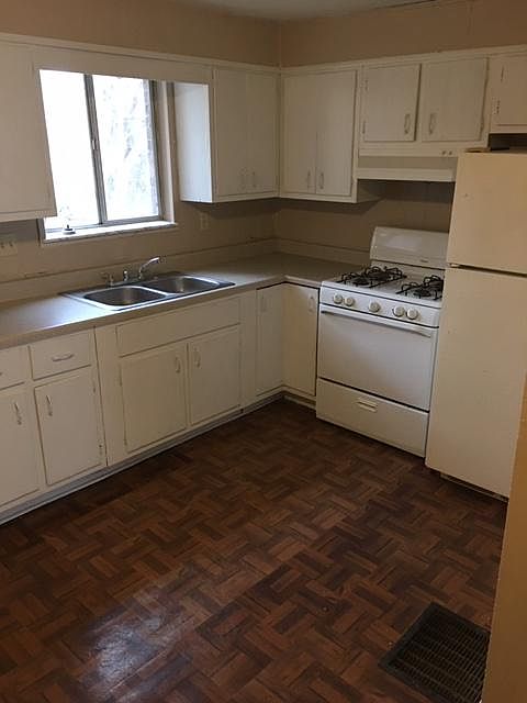 1st image of 128 Rosemar Ter APT 109
