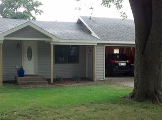 411 N Vorcey St, Tolono, IL