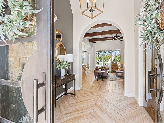 4th image of 332 Ranch Pass