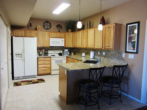 3rd image of 12609 N La Montana Dr Unit 101