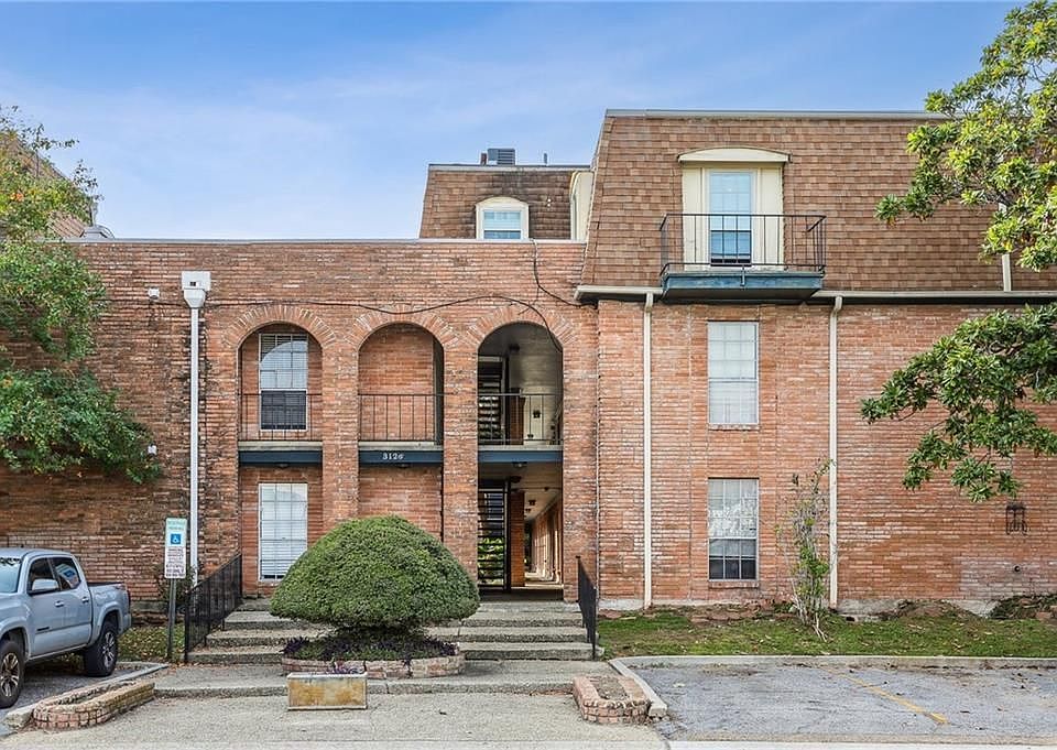 1st image of 3126 Edenborn Ave APT 626