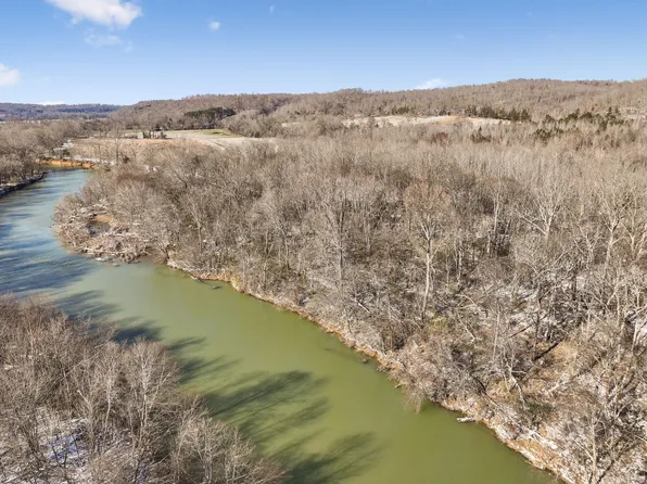 0 Russell Creek Rd, Lobelville, TN 37097