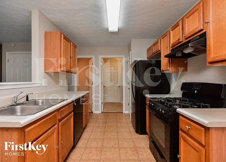 6272 Lake Valley Point — Photo 5