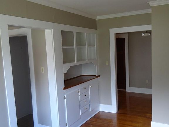 Breakfast Nook/Office