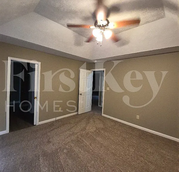 2518 Lorne Ct SW — Photo 9