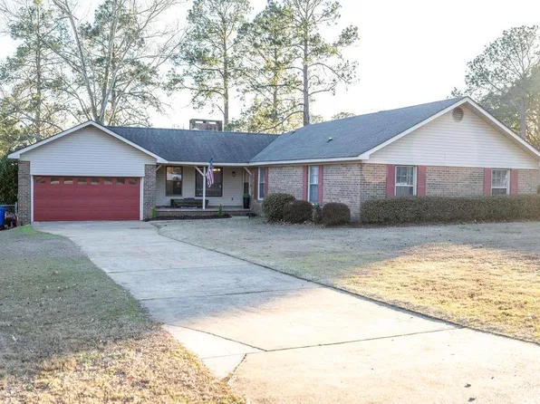 504 Country Club Rd, Troy, AL 36079