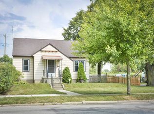 1102 Pemberton Dr, Fort Wayne, IN