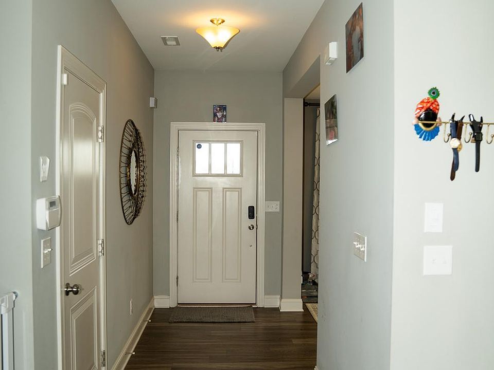 1st image of 7082 Founders Way