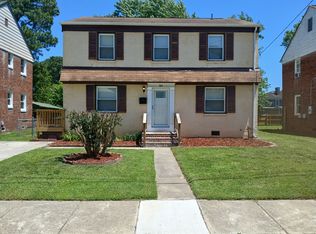 122 Armstrong Dr, Hampton, VA 23669