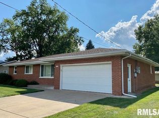 113 Lafayette Ln, East Peoria, IL 61611