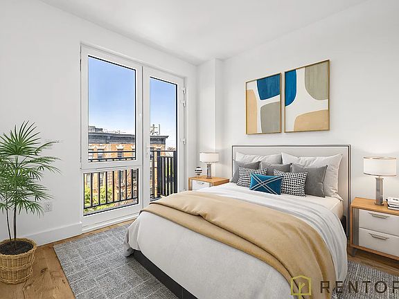 4th image of 624 Metropolitan Ave #208A