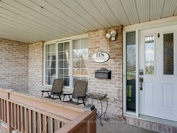3rd image of 118 Sir John Johnson Dr
