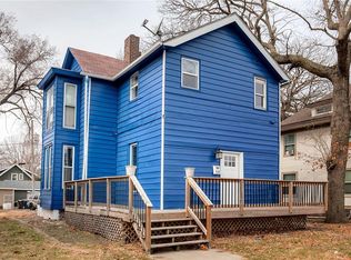 1618 E 9th St, Des Moines, IA 50316