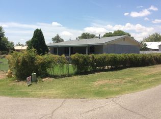 235 Sego Lily St, Bosque Farms, NM 87068