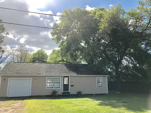 1st image of 2121 Avenue D