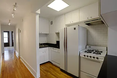 Rented by Nest Seekers International