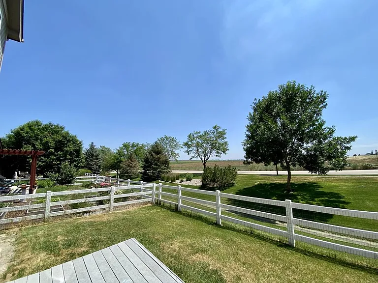 2209 Sunbury Ln — Photo 26
