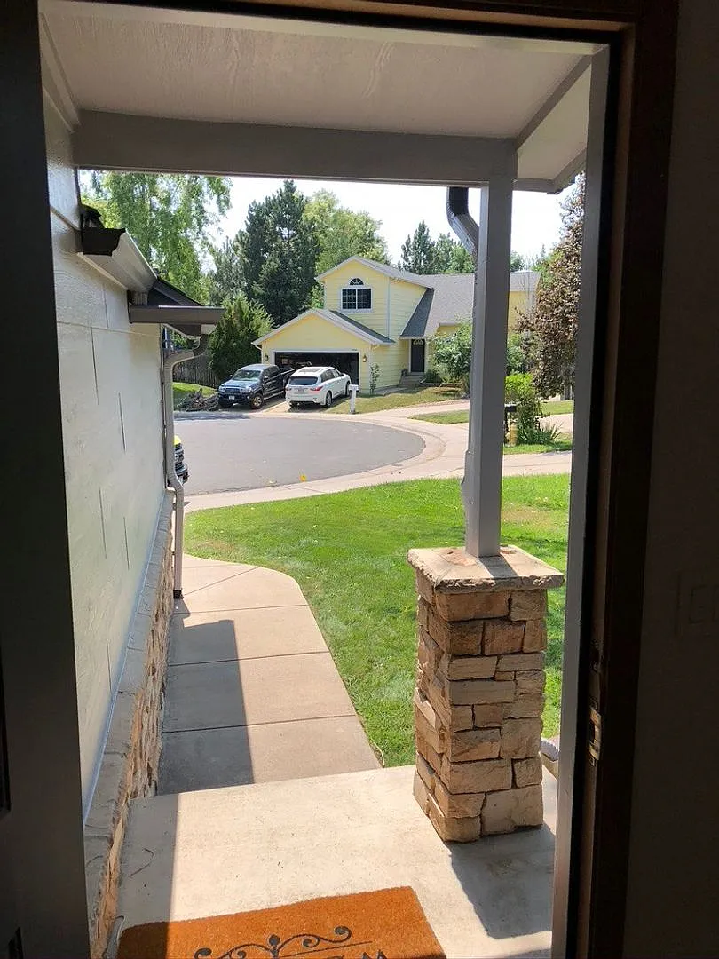 3 Bedroom House on Quiet Cul-de-sac in Broomfield — Photo 2