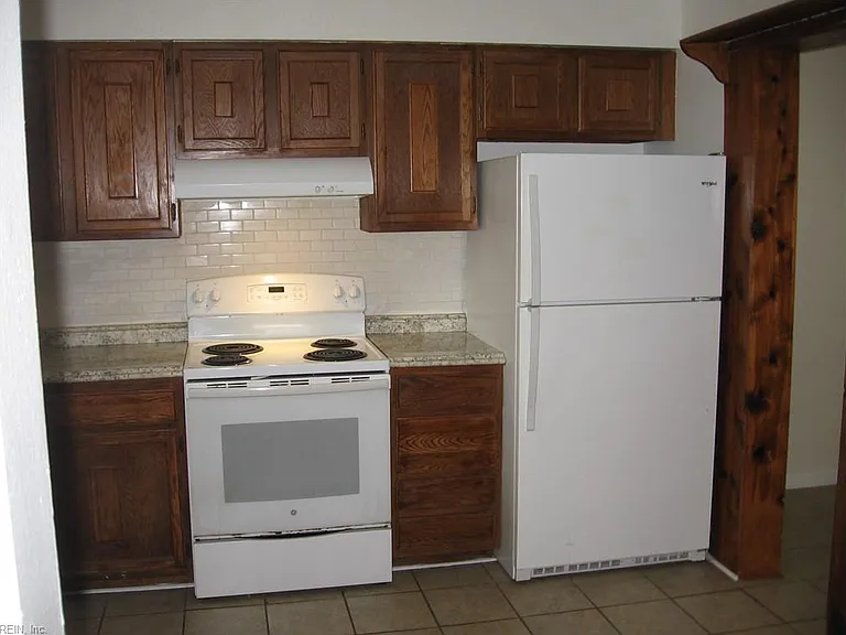 3820 Marlin Bay Ct — Photo 3