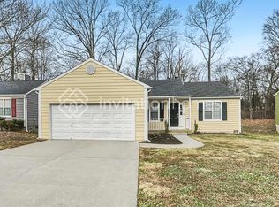 6015 Running Deer Rd, Charlotte, NC 28214