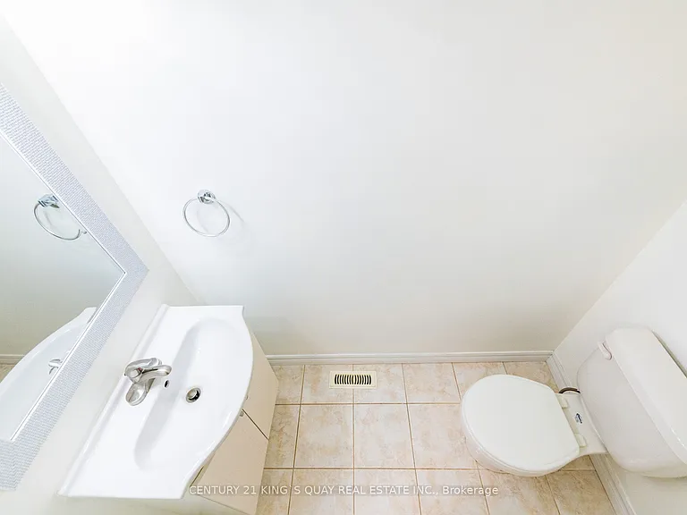 44 Chester Le Blvd #32 — Photo 34