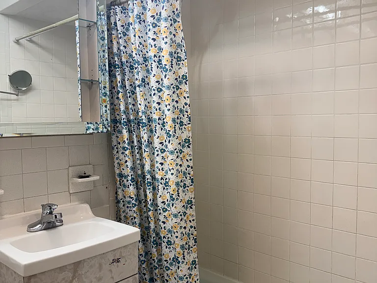 6034 Park Ave #3 — Photo 7