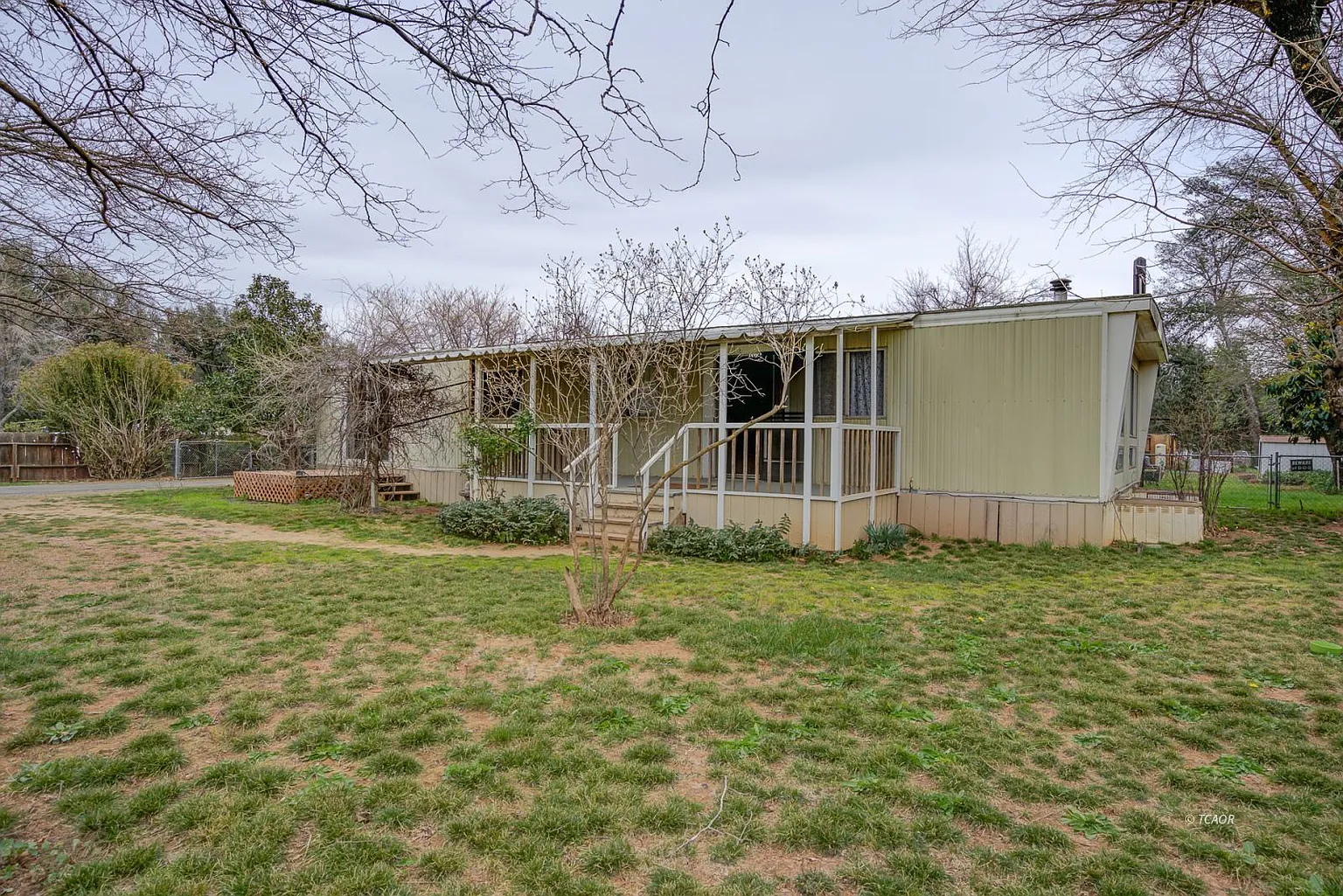 3323 Charles St photo 1