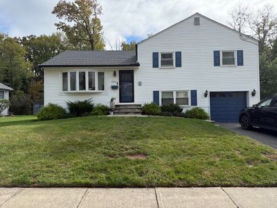 (Undisclosed Address), Metuchen, NJ, 08840