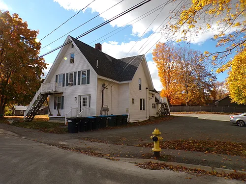 15 Pleasant St Photo 1