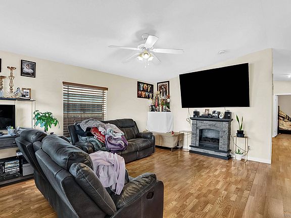5th image of 200 Olive Ave Spc W