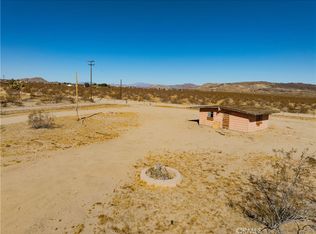 57025 Encantado Rd, Landers, CA 92285