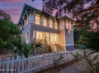 604 Kinnakeet Way, Bald Head Island, NC 28461