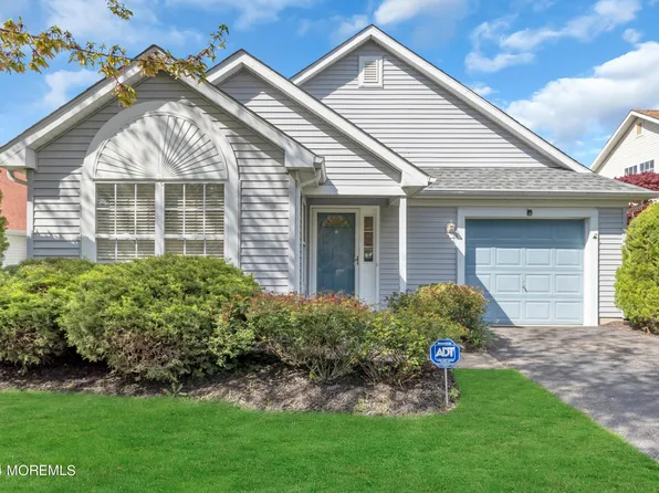 2613 Lancaster Lane, Toms River, NJ 08755
