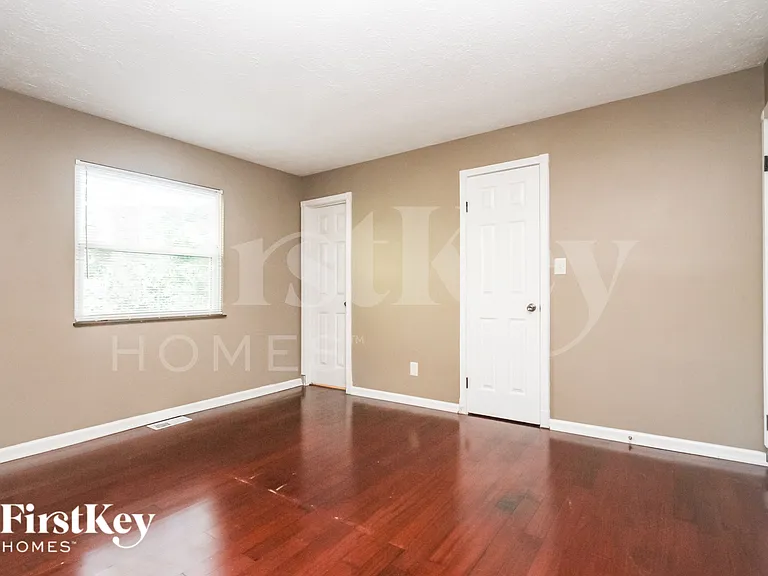 5439 Durango Ct — Photo 12