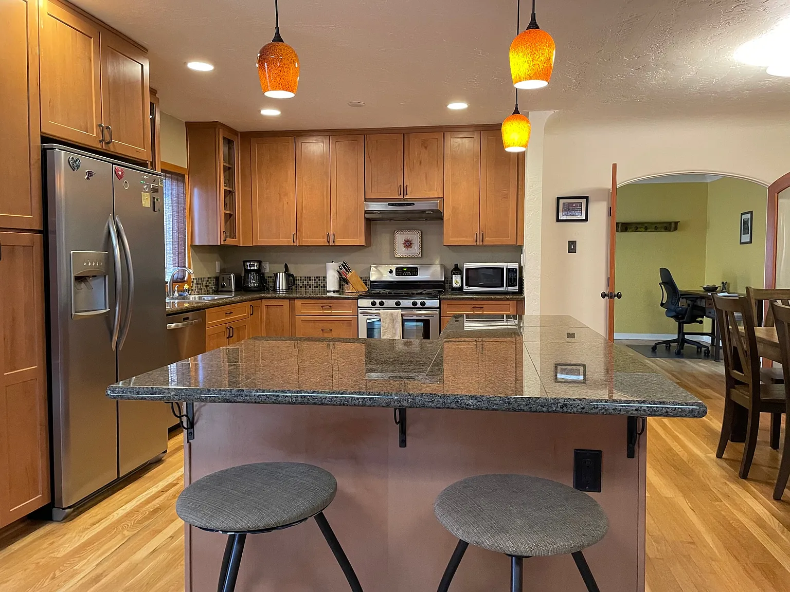 3 bed, 1700 sqft, $2,750 — Photo 1