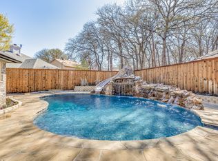 717 Windwood Way, Azle, TX 76020