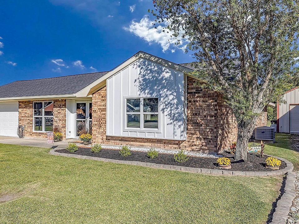 1st image of 138 Marc Ln