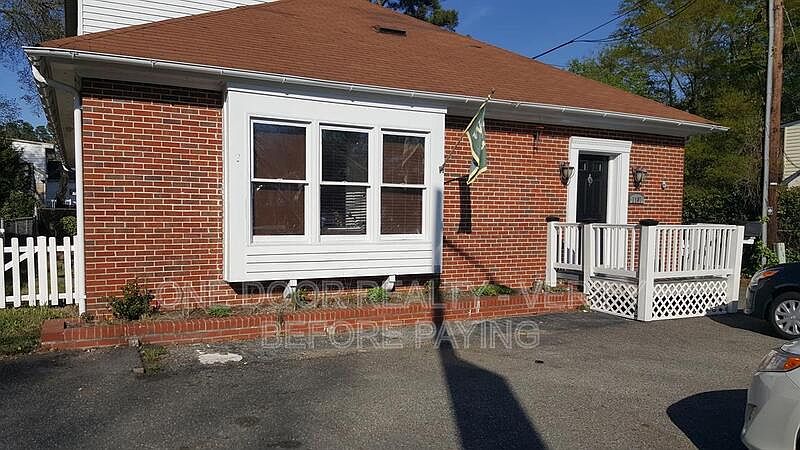 1st image of 1107A Richmond Rd